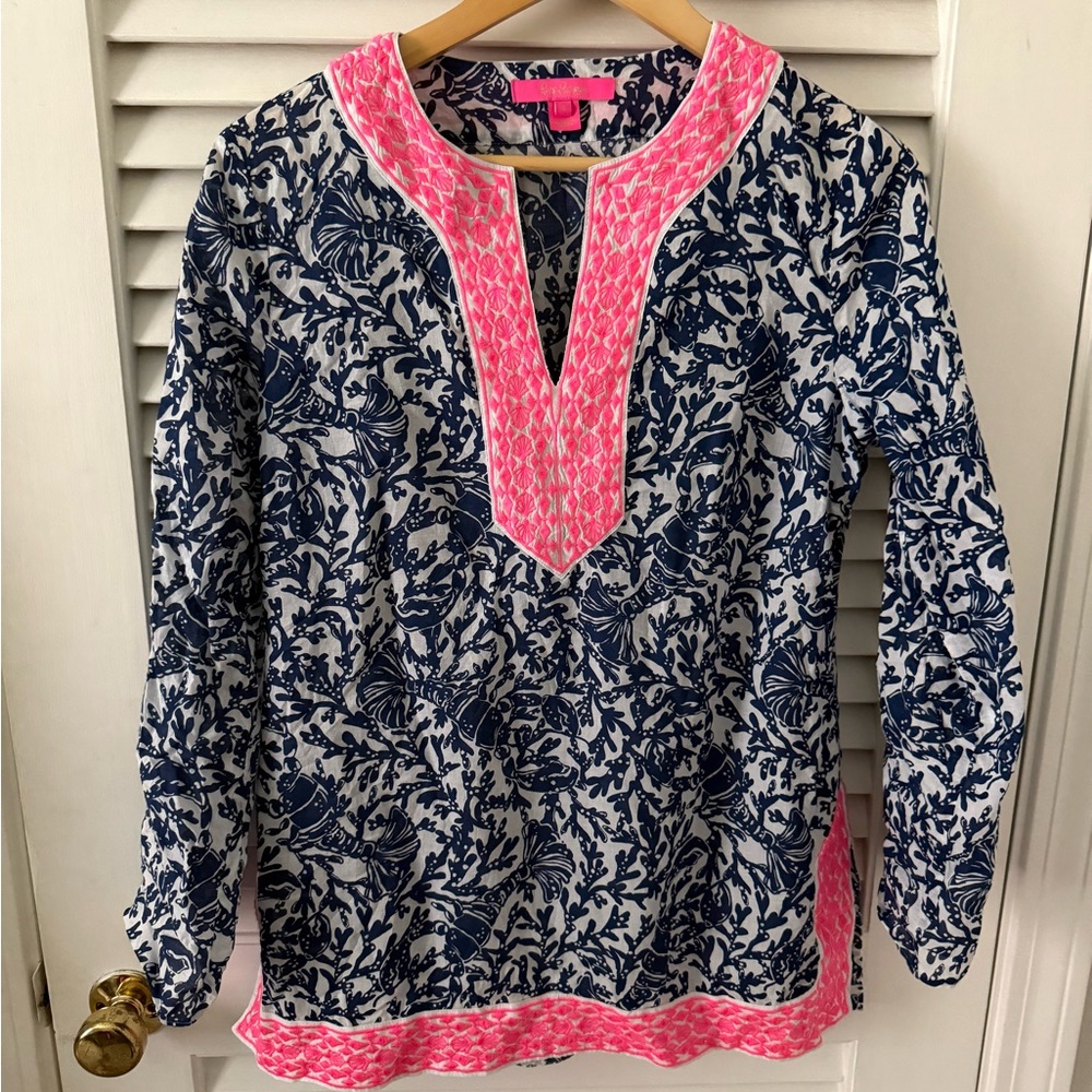 Lilly Pulitzer Navy and Pink Blouse